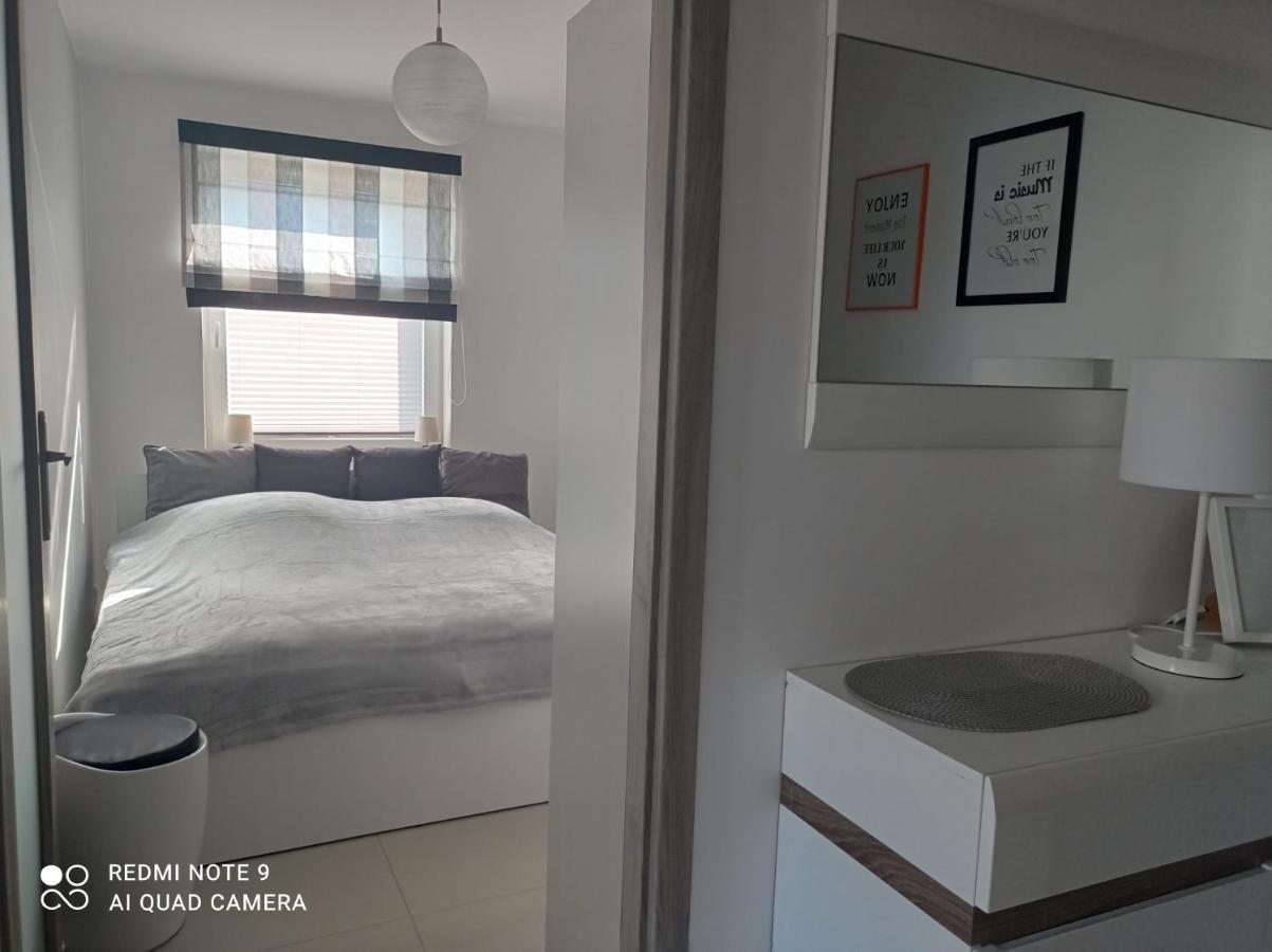 Seaside Lesne Tarasy Apartment Дзивновек Екстериор снимка