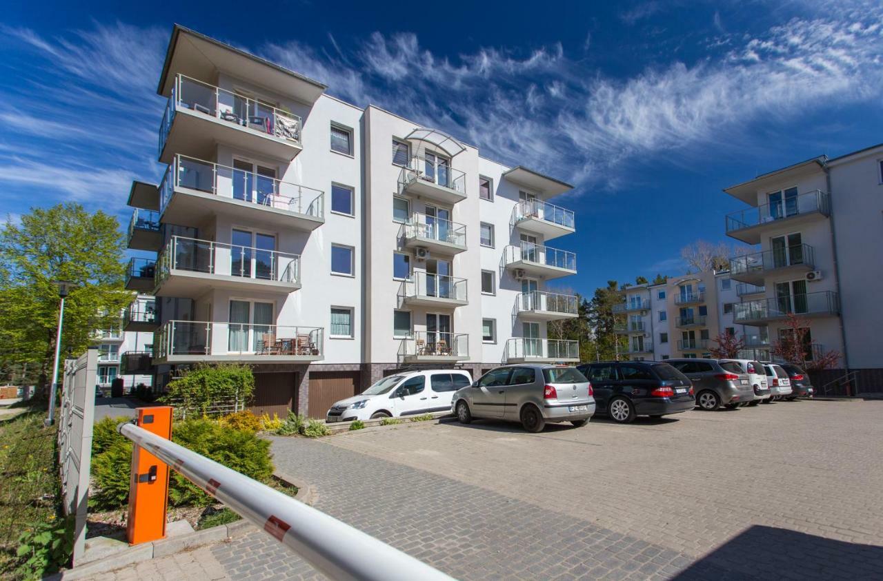 Seaside Lesne Tarasy Apartment Дзивновек Екстериор снимка